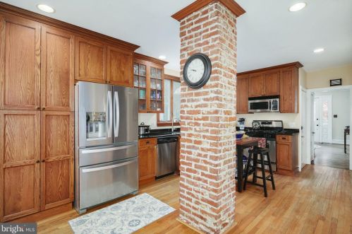 67 Euclid Ave, Haddonfield NJ 08033-2553 exterior