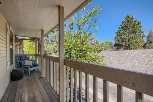 7084 Appleton Cir, Englewood CO 80112-1171 exterior