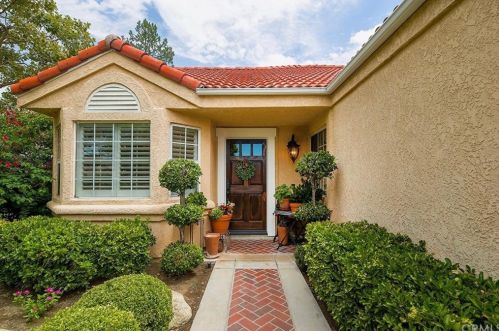 1247 Mallorca St, Upland, CA 91784-1088