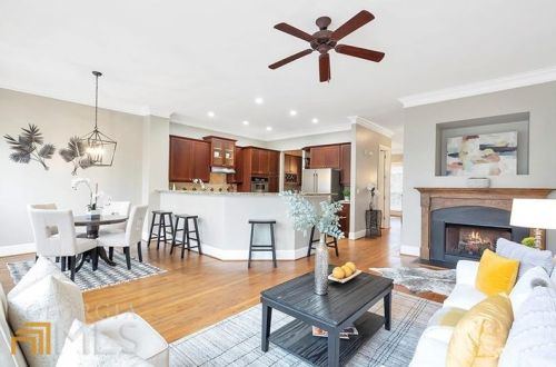 5408 Glenridge Cv, Atlanta GA  30342-1793 exterior