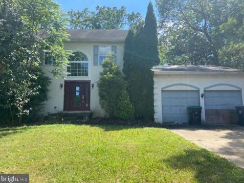 6 Clements Hand Ct, Erial, NJ 08081-4877