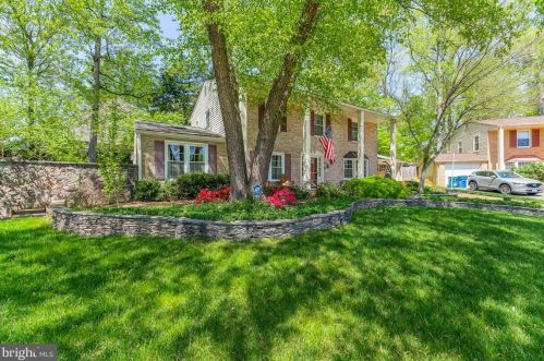 8634 Bristlecone Pl, Springfield, VA 22153-1524