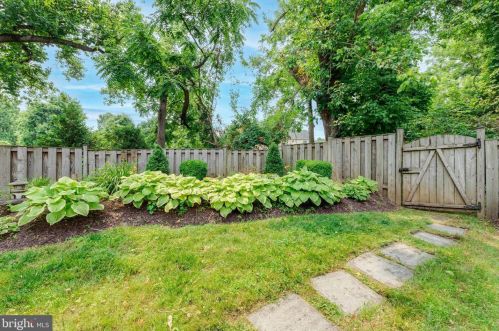 66 Catoctin Ct, Silver Spring MD 20906-2006 exterior