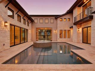 4209 Verano Dr, Austin, TX 78735-5409