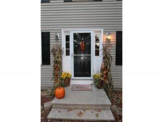 48 Juniper Dr, Goffstown, NH 03045-2938