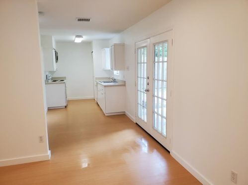 4026 Hartford Dr, Garland TX  75043-2406 exterior