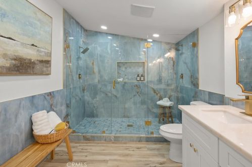 10272 Shadyridge Dr, Santa Ana CA  92705-1567 exterior