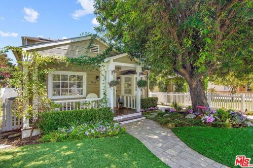 5234 Lennox Ave, Van Nuys, CA 91401-5606