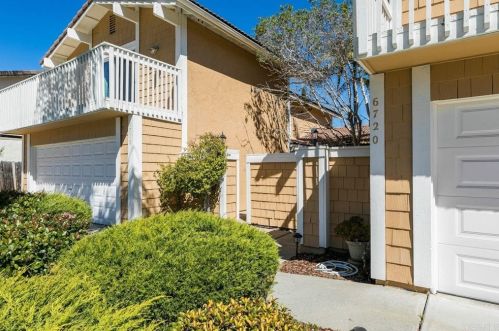 6718 Luciernaga Pl, Carlsbad, CA 92009-5818