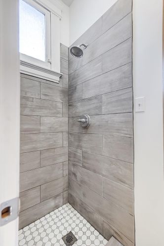 1038 Academy Ave, Cincinnati OH  45205-1643 exterior