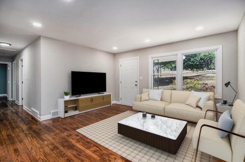 2978 Belaire Cir, Atlanta GA  30340-3237 exterior