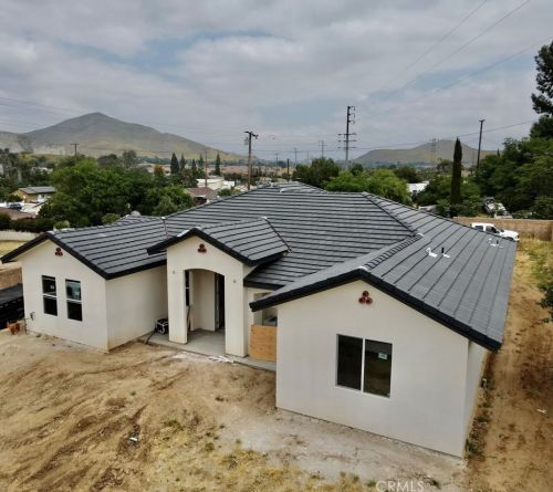 6735 36th St, Riverside CA  92509-1413 exterior