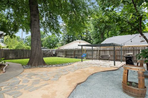 23 Franciscan Way, Chico, CA 95973-1125