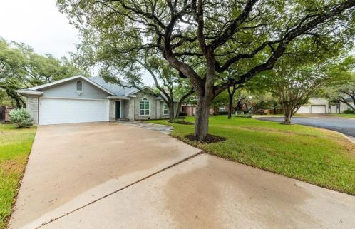 8005 Davis Mountain Cv, Austin TX  78726-4040 exterior