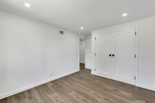 3586 Lathrop Ave, Simi Valley CA  93063-1119 exterior