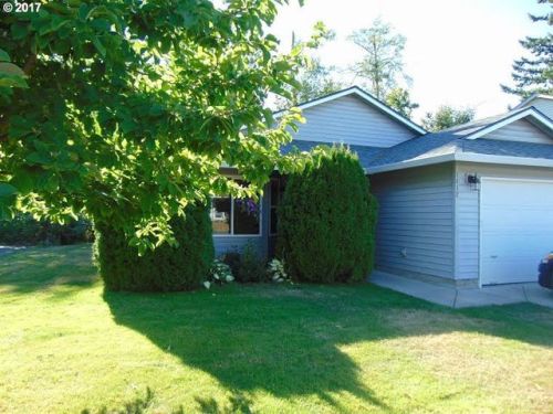 1412 3rd Ave, Battle Ground, WA 98604-8942