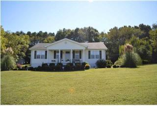 2812 Addison Rd, Chattanooga, TN 37406-1518