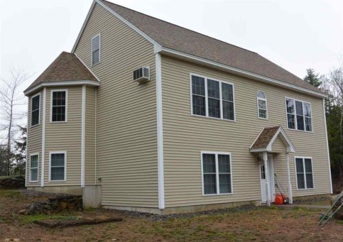 144 Tavern Rd, Fremont, NH 03044-3043