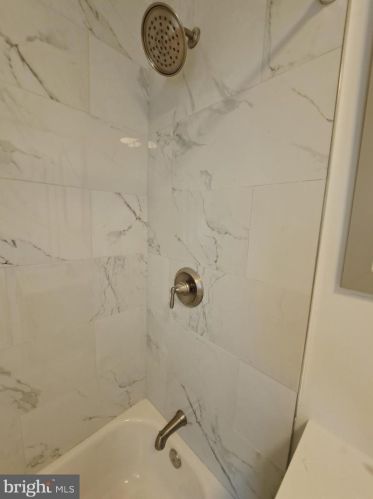 613 Front St, Camden NJ  08102-2129 exterior