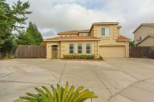 3301 Tamsen Ct, Modesto, CA 95355-7838