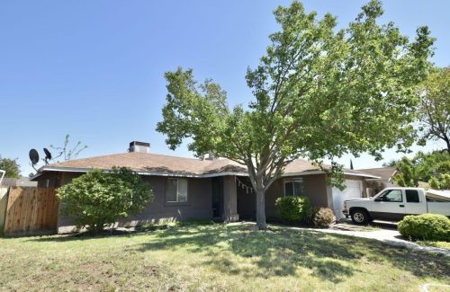 912 Musick Ave, Modesto, CA 95351-4730