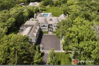 346 Grove St, Glencoe, IL 60022-2056