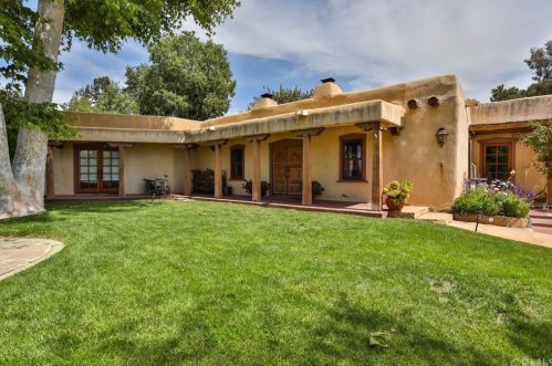 1615 Halsey St, Redlands, CA 92373-7262