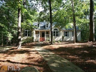 9790 Windsor Way, Gainesville, GA 30506-6218