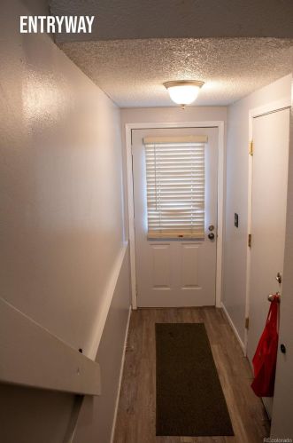 11863 Kepner Dr, Aurora, CO 80012-3284