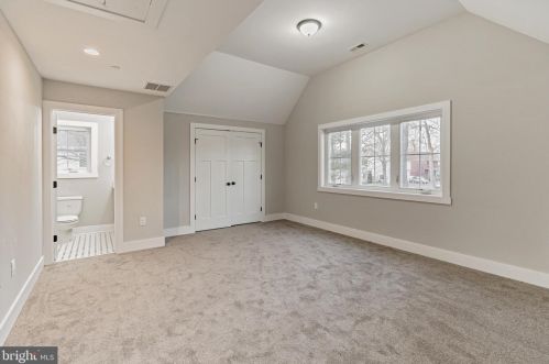 5089 Lerch Dr, Shady Side MD 20764-9650 exterior