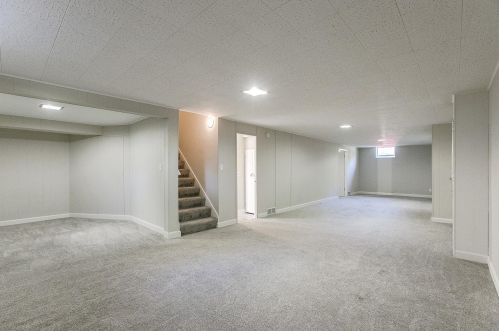 2445 Aglen St, Saint Paul MN  55113-3309 exterior