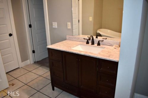 2075 Lebanon Church Rd, Jefferson GA  30549-5947 exterior