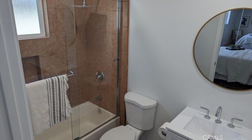9926 Calmada Ave, Whittier CA  90605-2924 exterior