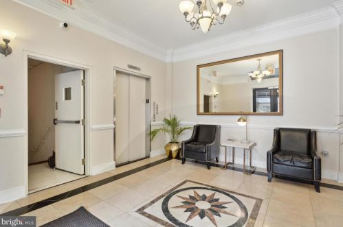 415 19th St, Philadelphia PA 19130-0038 exterior