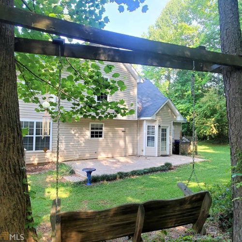 279 Hamilton Dr, Jefferson, GA 30549-7217