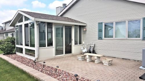 1257 95th Pl, Crown Point, IN 46307-2276