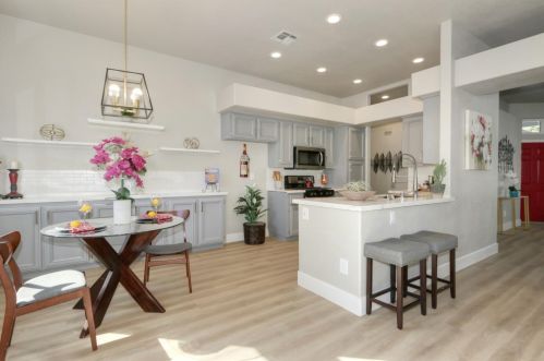 8539 Sun Sprite Ct, Elk Grove CA  95624-3809 exterior
