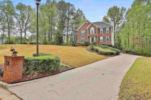 466 Pates Lake Ct, Hampton, GA 30228-2792
