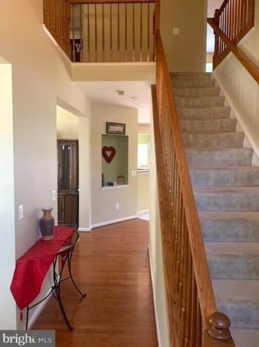 18061 Camdenhurst Dr, Gainesville VA  20155-6239 exterior