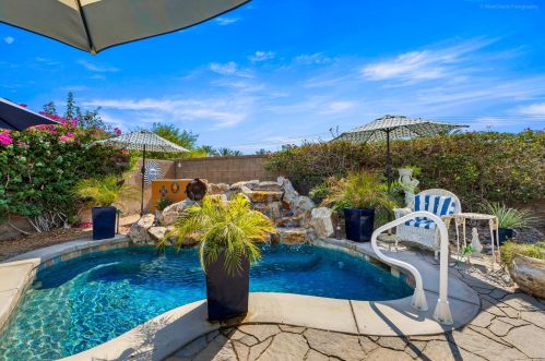 61232 Cactus Spring Dr, La Quinta, CA 92253-9374