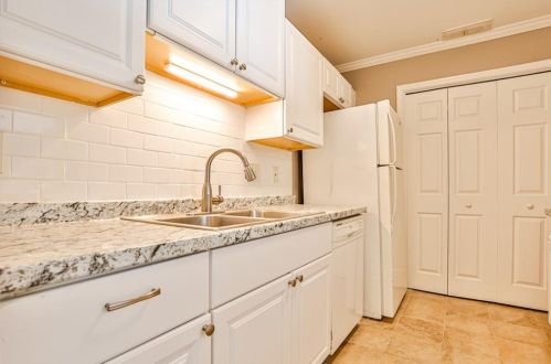 1605 Country Park Dr, Smyrna GA  30080-8264 exterior