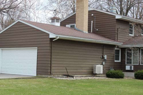 409 8th St, Benson, MN 56215-1430