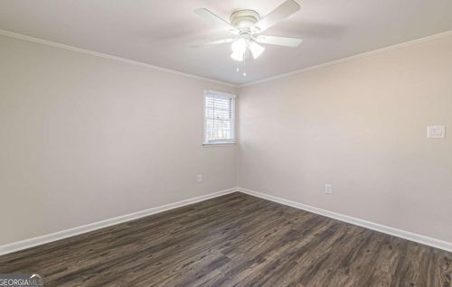 5820 Miles Rd, Atlanta GA  30349-1276 exterior