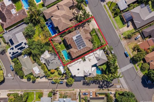 4761 Farmers Rd, Honolulu HI  96816-5445 exterior