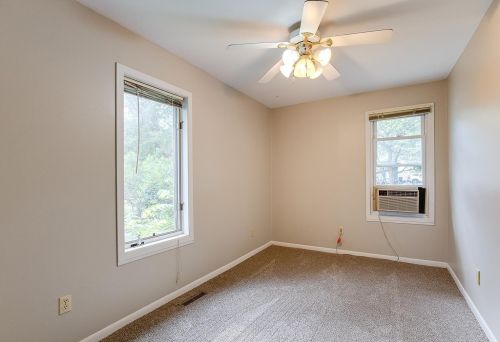 1458 Almond Ave, Saint Paul MN  55108-2536 exterior