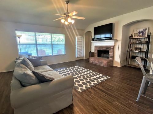 1248 Mountain Air Trl, Fort Worth TX  76131-5445 exterior