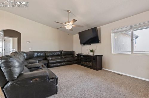 658 Mcclave Dr, Pueblo CO  81007-2126 exterior