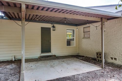 3908 Trail Lake Dr, Fort Worth TX  76109-3522 exterior