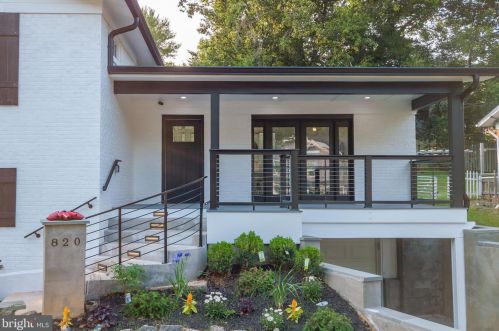 820 Malibu Dr, Silver Spring MD  20901-3648 exterior