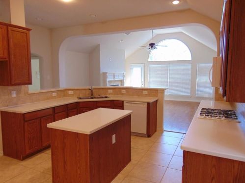 1120 Mission Ln, Argyle TX  76226-6520 exterior